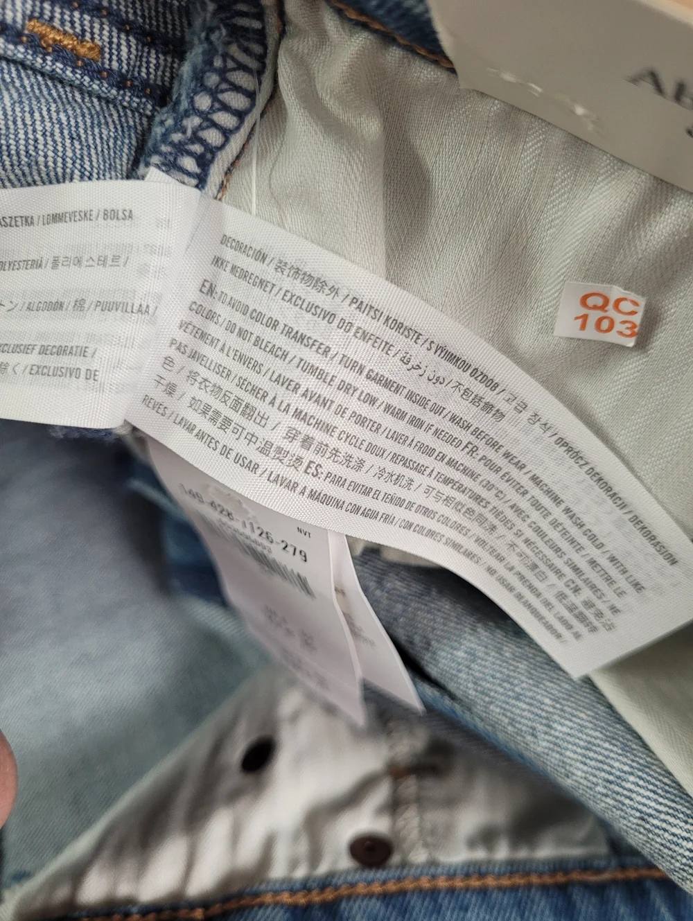 ABERCROMBIE & FITCH High Rise The '90s Relaxed Cut Off Short Size 34 l 18 - Picture 7 of 14